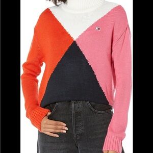 Tommy Hilfiger 💚 Colorblock Sweater with Turtleneck